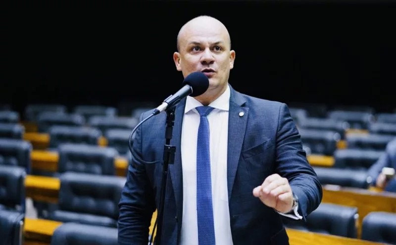 Cabo Gilberto negocia trocar PL pelo Patriota ou União Brasil, diz mídia nacional