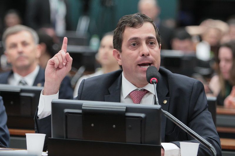Deputado Gervásio Maia apresenta Projeto de Lei para confiscar veículos, bens e valores de envolvidos em atos antidemocráticos