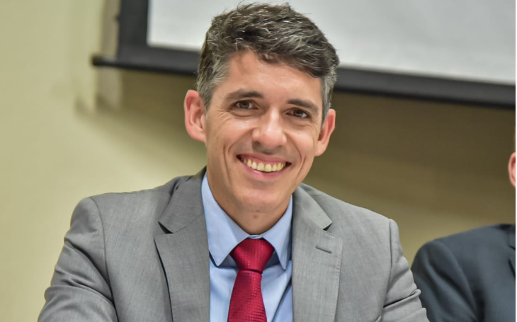 TOVAR PEDE QUE BRUNO LARGUE A VAIDADE E DESISTA DA REELEIÇÃO