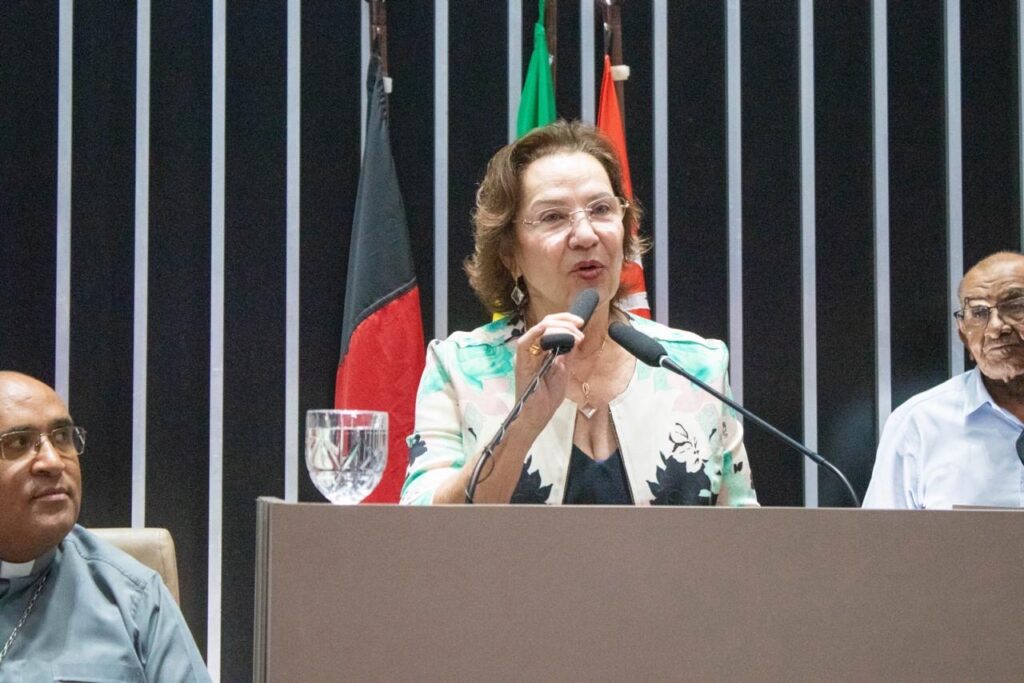 Léa Toscano deixa PSDB e afirma que vive um novo momento político