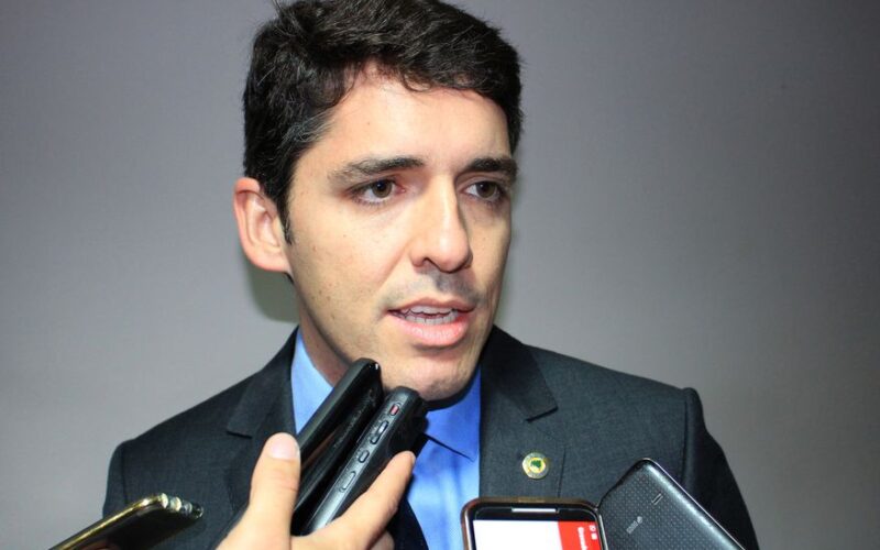 Tovar admite deixar o PSDB e se coloca como “plano B” para disputar PMCG no lugar de Romero