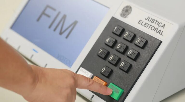 Janela para candidatos trocarem de partido e disputarem Eleições em 2024 começa hoje