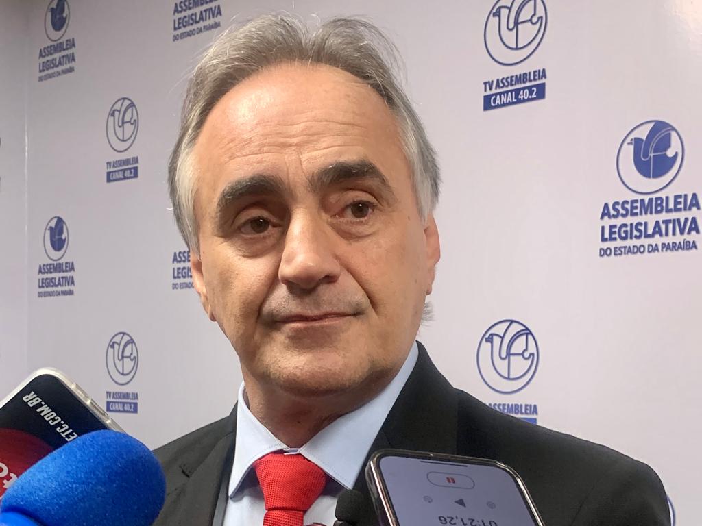 “Não disputarei a candidatura à Prefeitura de João Pessoa”, afirma Cartaxo em Nota Oficial