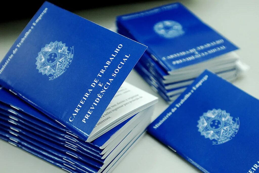 Sine-PB oferta mais de 470 vagas de emprego em 12 municípios paraibanos nesta segunda