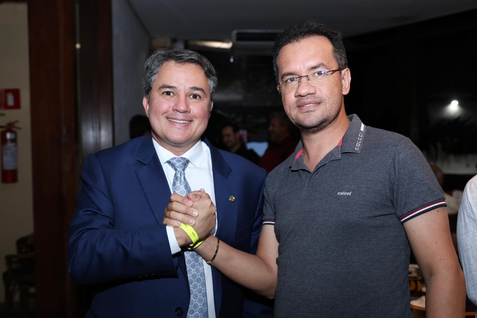 Prefeito Batista Torres participa de jantar promovido pelo senador Efraim Filho em Brasília