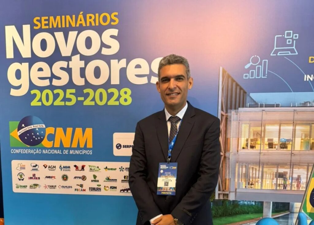 Camaf Douglas participa de seminário da CNM e reforça gestão histórica em Lagoa de Dentro