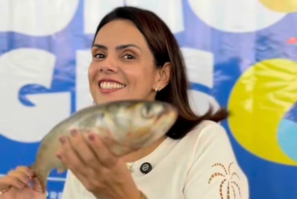 Entrega de Peixes e Kit de Alimentos beneficia centenas de famílias em Pedro Régis