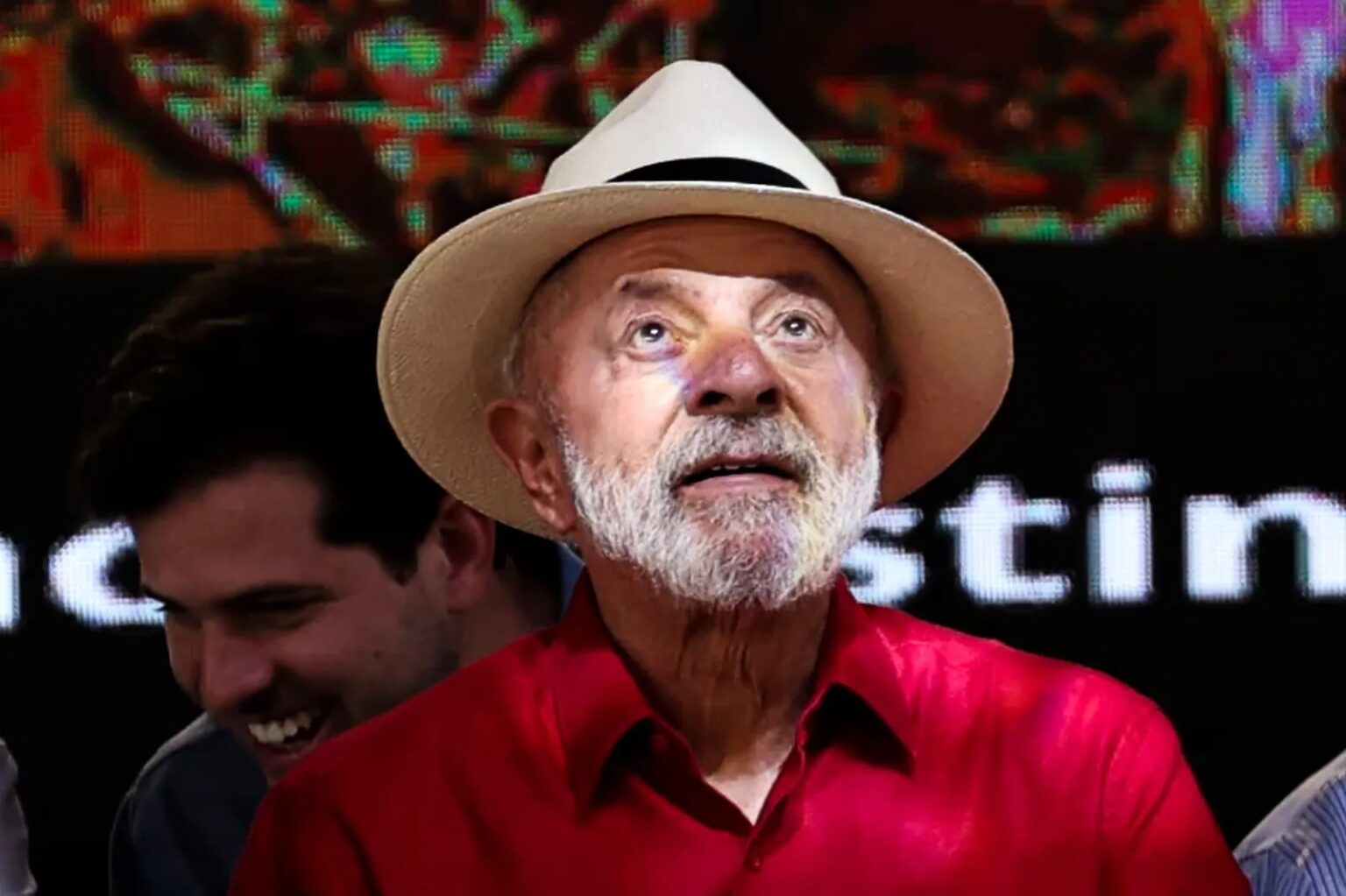 Governo Lula é ruim ou péssimo para 52,1%, e 41,9% avaliam como ótimo ou bom, diz pesquisa