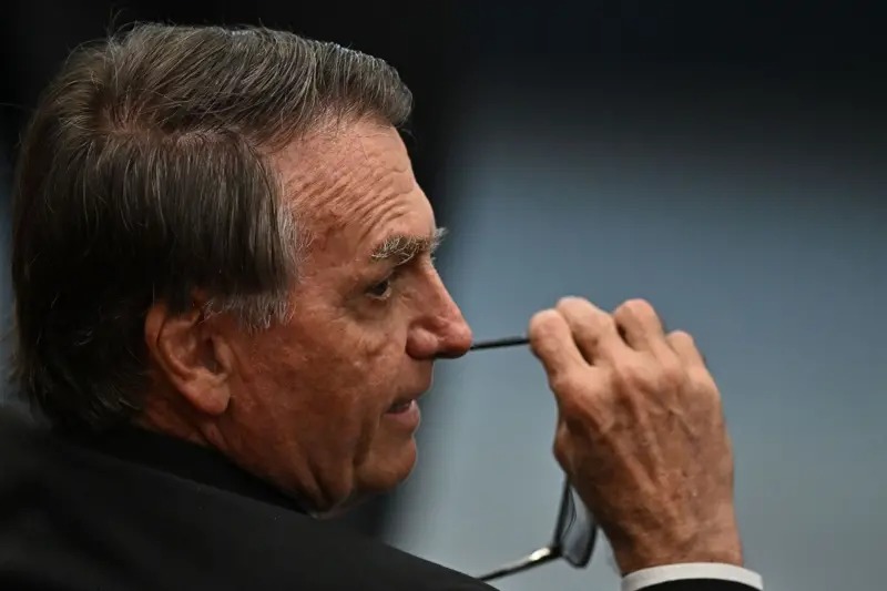 ‘Histórico’: como imprensa internacional acompanha julgamento de Bolsonaro no STF