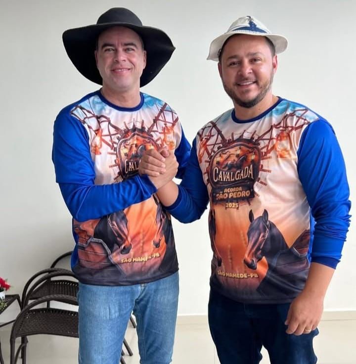 Ao lado do prefeito Chaguinha, deputado George Morais participa de cavalgada no município de São Mamede