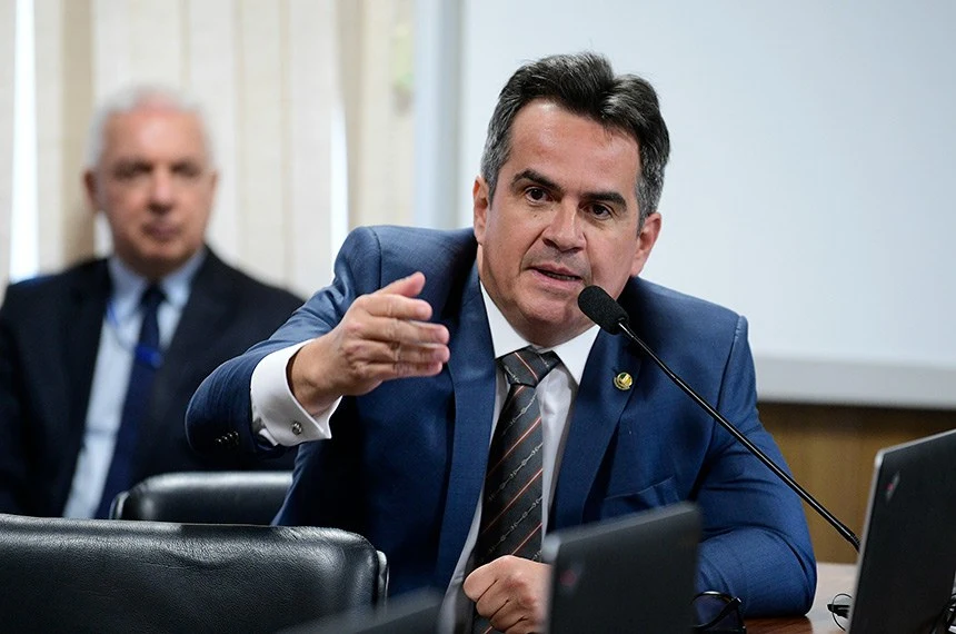 Ciro Nogueira diz que Bolsonaro é peça central para 2026 e defende união da direita