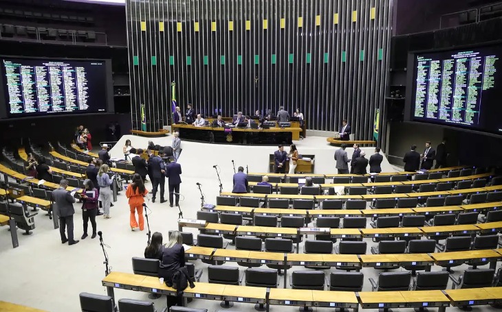 PL que isenta IR até R$ 5 mil será votado na quarta, 1º de outubro